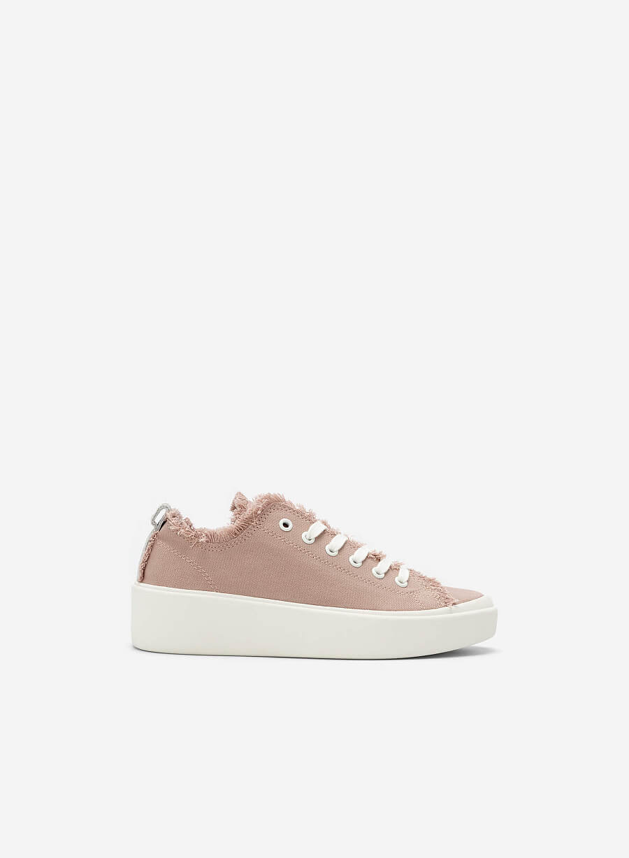Giày sneaker vải trang trí viền tua rua - SNK 0060 - Màu be - vascara.com