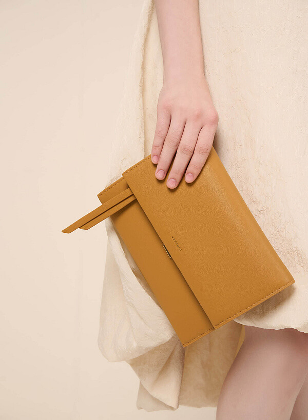 Clutch quai đeo họa tiết da báo - CLU 0113 - Màu vàng
