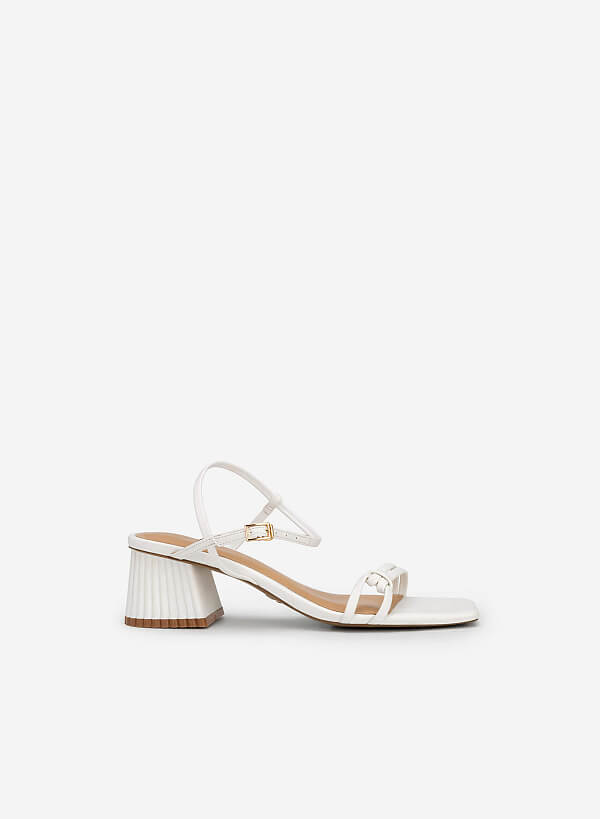 Knot Front Strap Block Heel Sandals - PUM 0727 - White