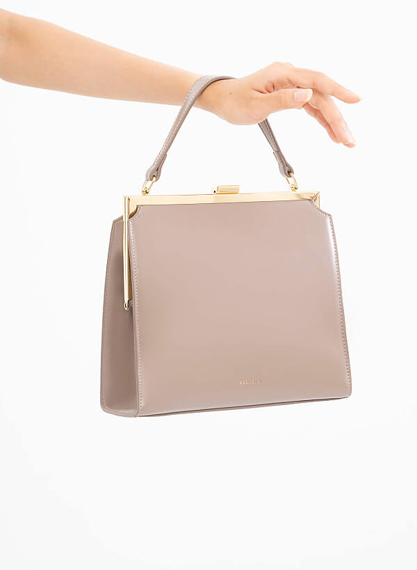 Túi Tote Nắp Khung Chữ Nhật Khóa Cài Kim Loại - TOT 0083 - Màu Be Đậm