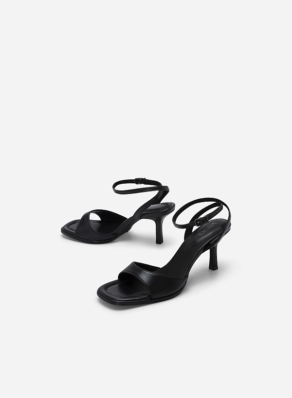 Sandal ankle strap nhấn đệm lót giày may chần - SDN 0753 - Màu đen - VASCARA