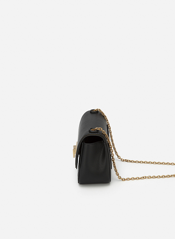 Túi đeo chéo nắp gập nhấn viền metallic - SHO 0222 - Màu đen - VASCARA