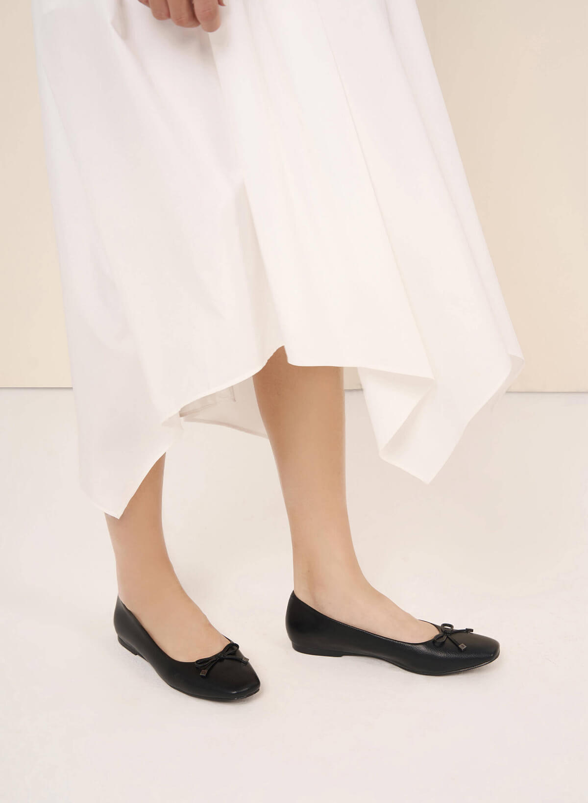 Bow Tie Décor Ballerinas - SLI 0426 - Black - vascara.com
