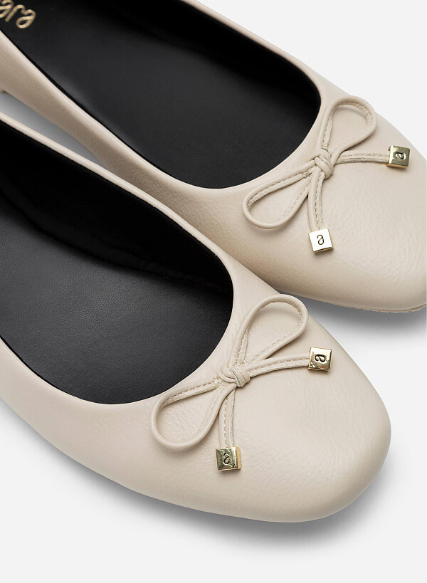 Bow Tie Décor Ballerinas - SLI 0426 - Cream - VASCARA