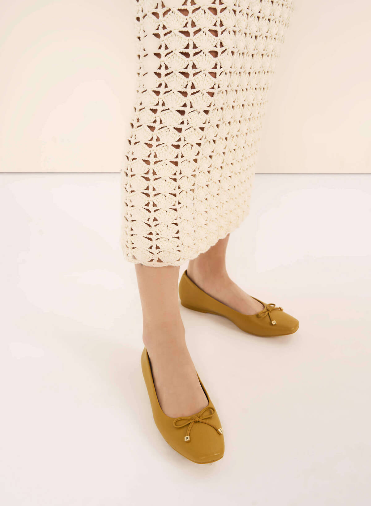 Bow Tie Décor Ballerinas - SLI 0426 - Yellow - vascara.com