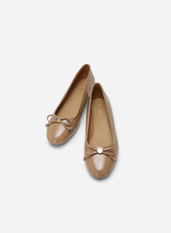 Metal Bow Tie Décor Round Toe Ballerinas - SLI 0427 - Dark Beige - VASCARA