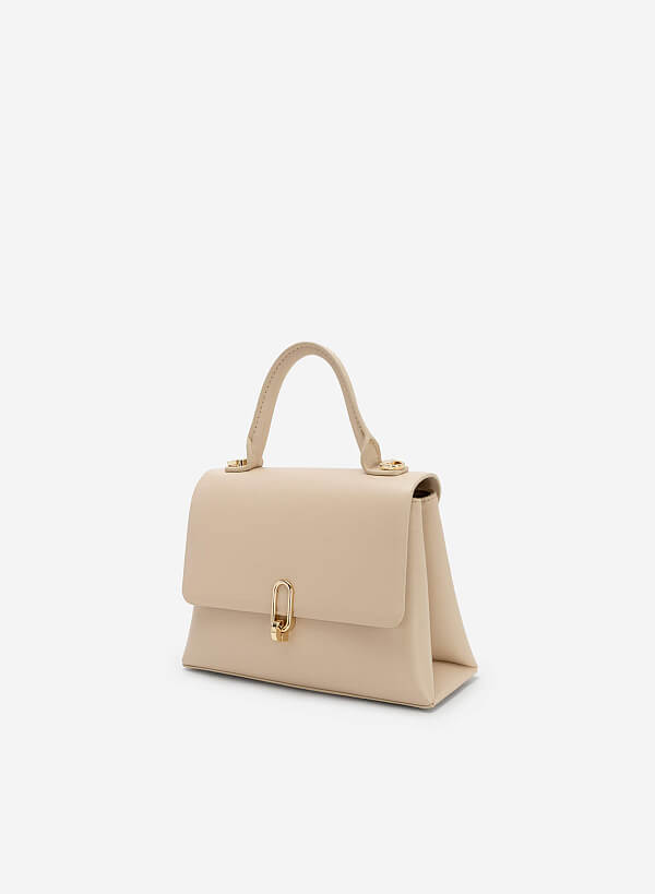 Metal Décor Locker Handbag - SAC 0309 - Cream - VASCARA