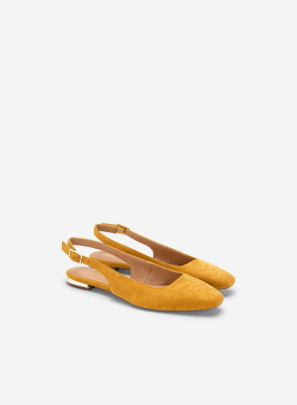 Giày slingback microfiber nhấn gót si - BMN 0572 - Màu vàng - VASCARA