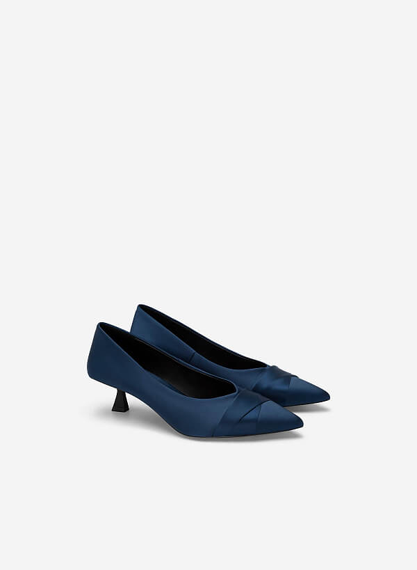 Giày spool heel satin nhấn mũi xếp ly - BMN 0604 - Màu xanh navy - VASCARA