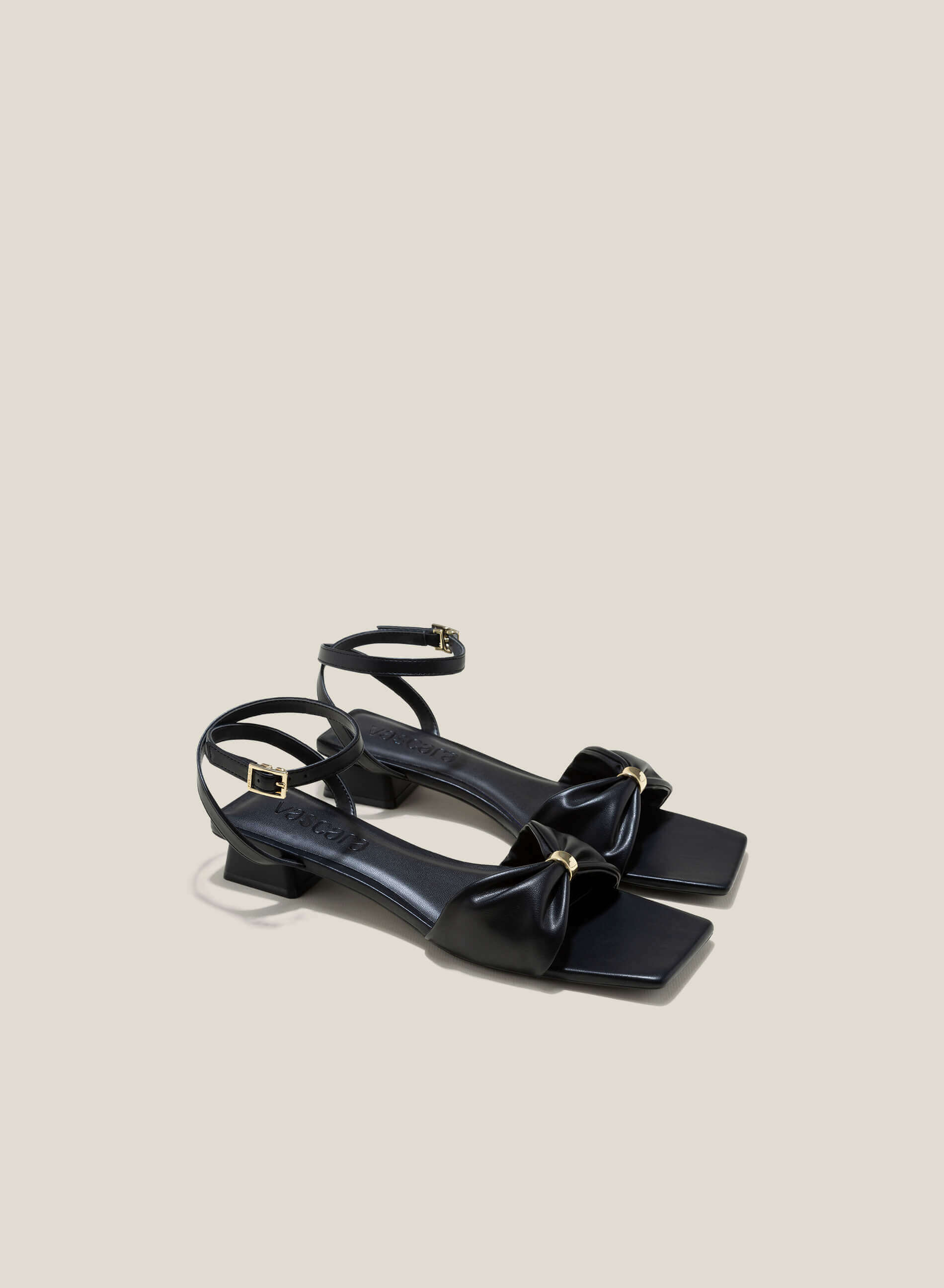 Bow strap sandals deals