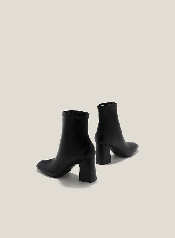 Ankle boots gót trụ - BOT 0930 - Màu đen - VASCARA
