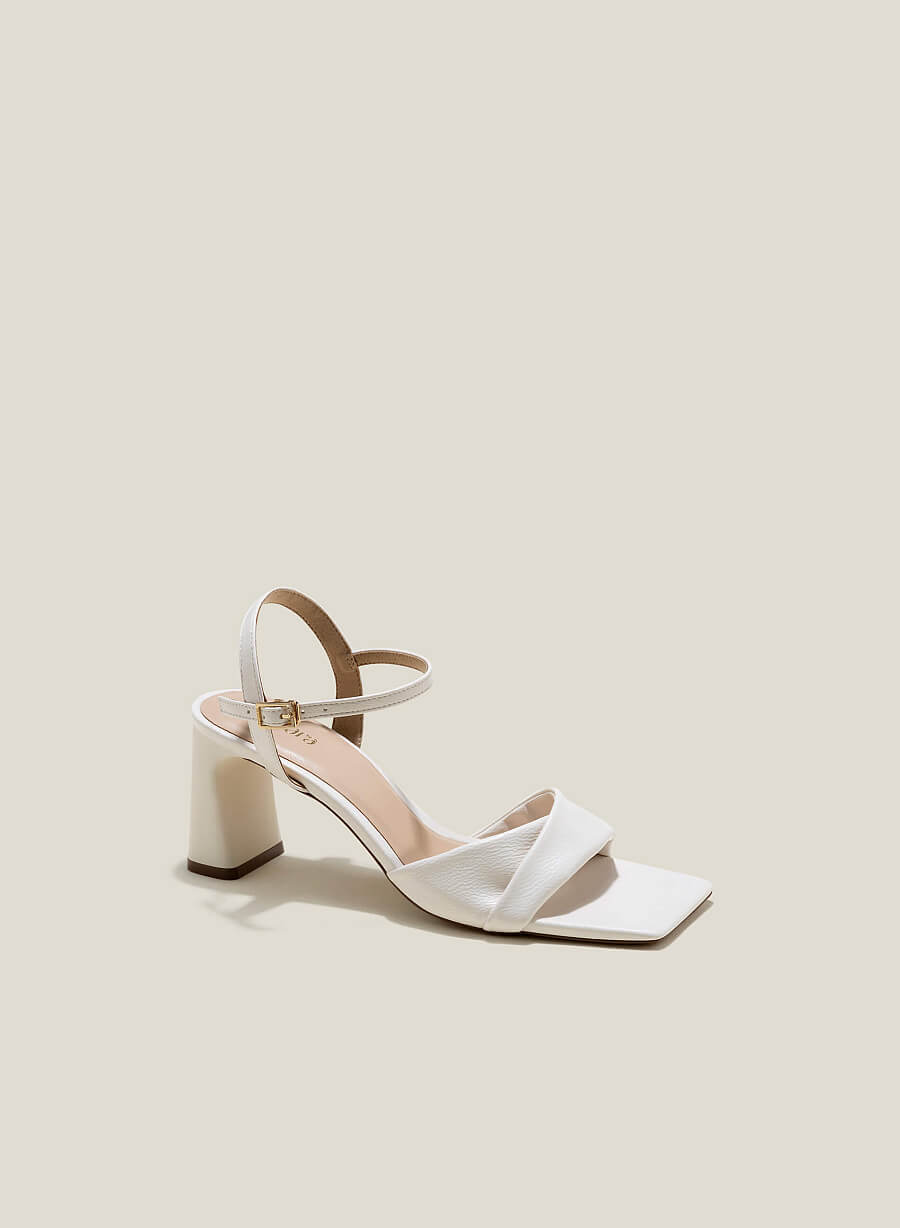 Sandal gót trụ phối quai layer - SDN 0768 - Màu kem - vascara.com
