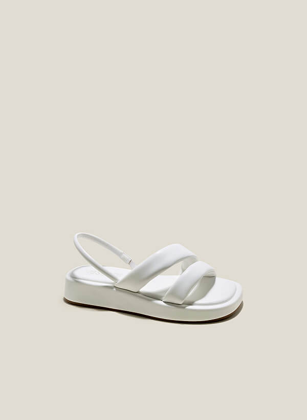 Giày sandal đế chunky nhấn quai phồng - SDK 0337 - Màu trắng - VASCARA