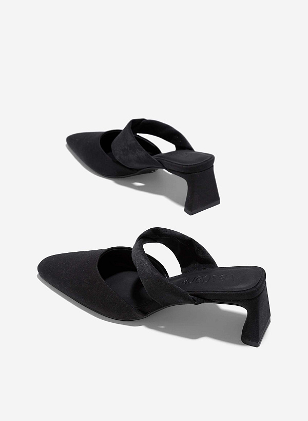 Guốc mules nhấn quai cách điệu - GNN 0207 - Màu đen - VASCARA