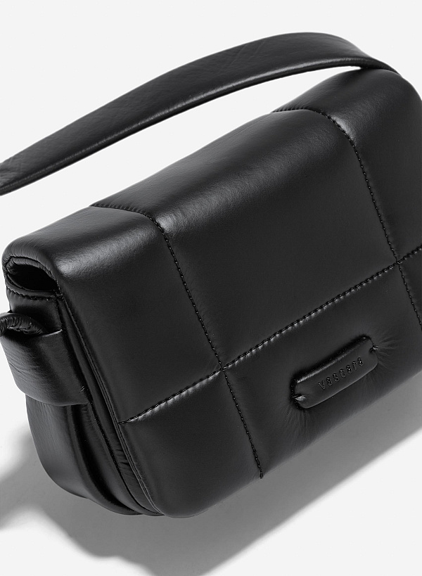 Túi đeo chéo chần bông cá tính - SHO 0248 - Màu đen - VASCARA