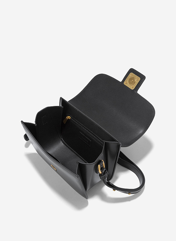 Túi đeo chéo nhấn khóa kiểu kim loại - SHO 0240 - Màu đen - VASCARA