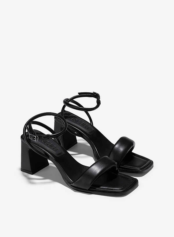 Giày sandals quai phồng block heel - SDN 0775 - Màu đen - VASCARA