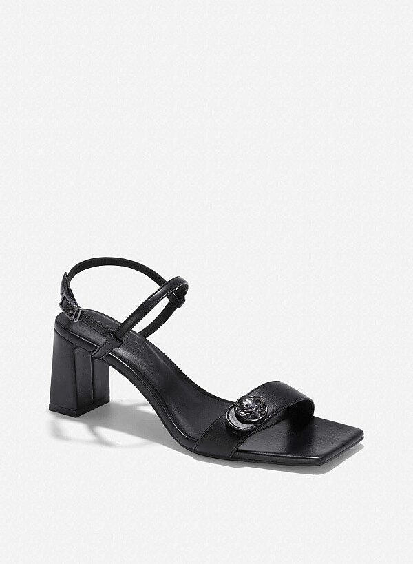 Lock Décor Sandals - PUM 0791 - Black - VASCARA