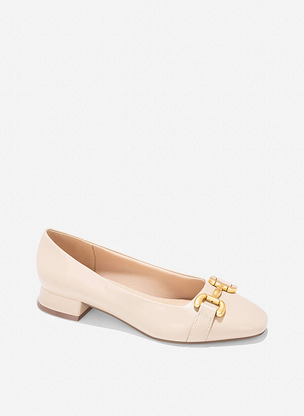 Lock Décor Square-Toe Block Heel Pumps - HIG 0643 - Beige - VASCARA