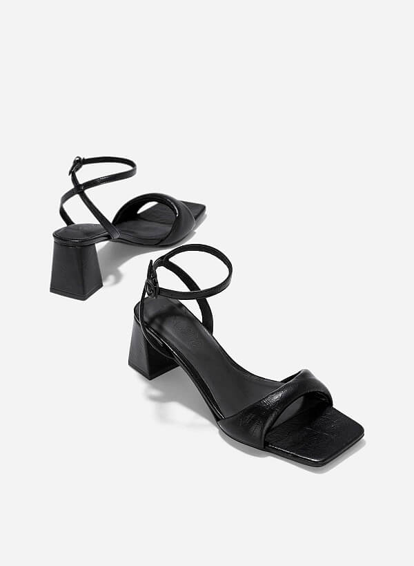 Padded Strap Square-Toe Sandals - PUM 0785 - Black - VASCARA