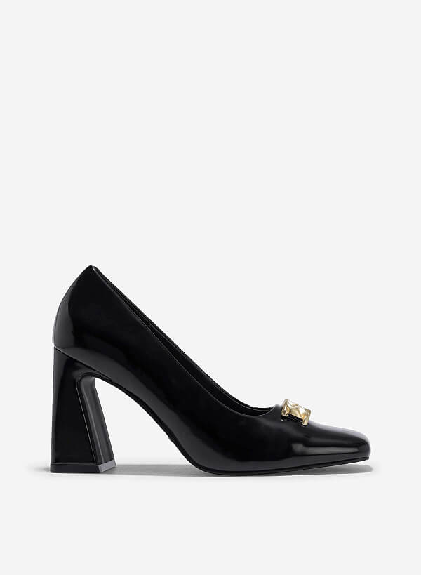 Giày bít mũi vuông block heels nhấn khóa trang trí - BMN 0654 - Màu đen