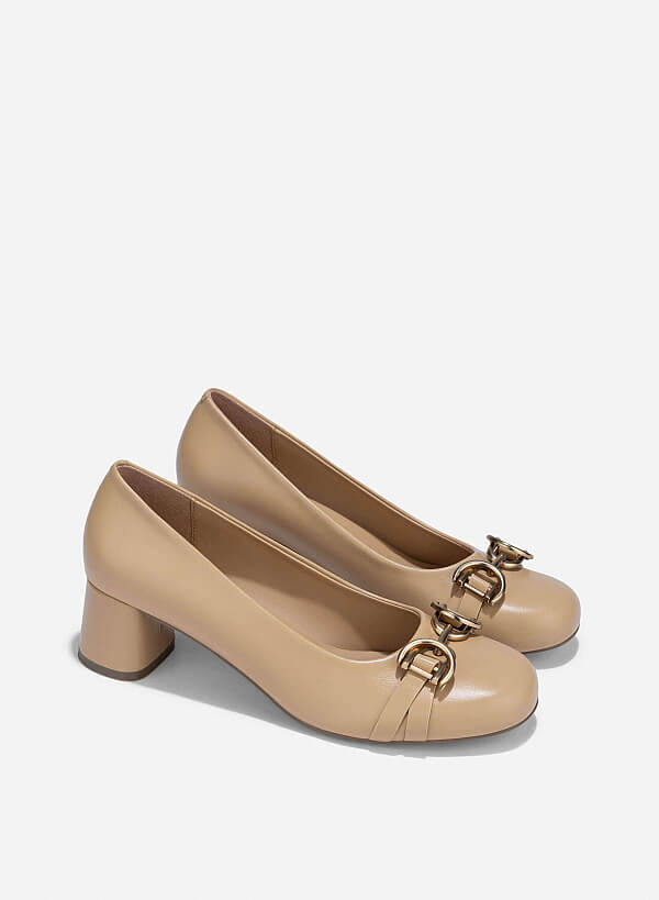 Metal Lock Round Toe Pumps - HIG 0679 - Beige - VASCARA