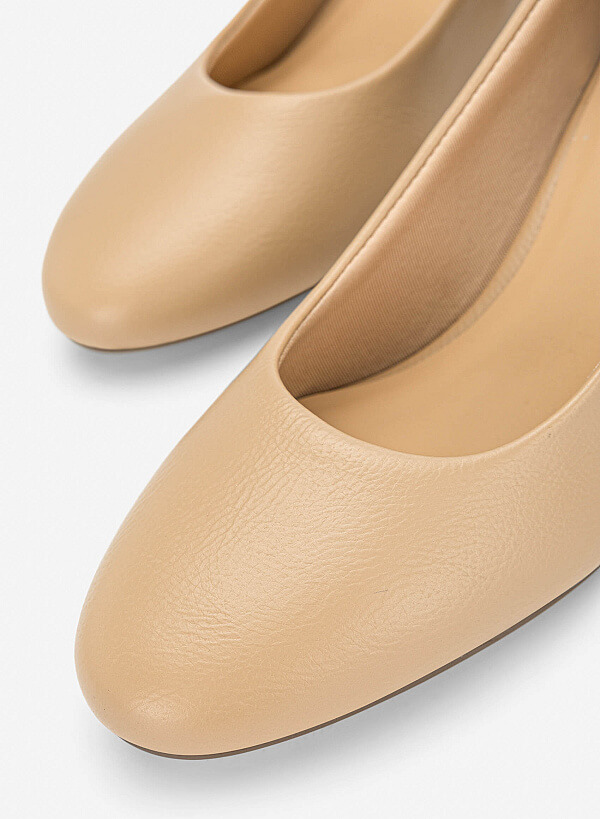 Giày bít mũi tròn block heel basic - BMN 0730 - Màu be - VASCARA