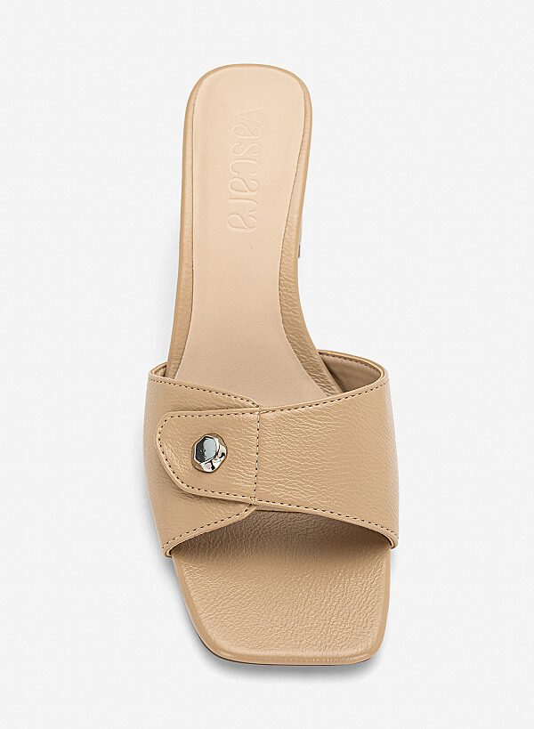 Guốc mules block heel nhấn nút kim loại - GNN 0231 - Màu be - VASCARA
