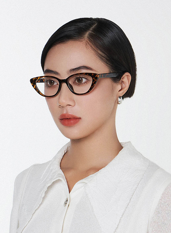 Camilla Eyeglasses - CEY 0015 - Tortoise - VASCARA