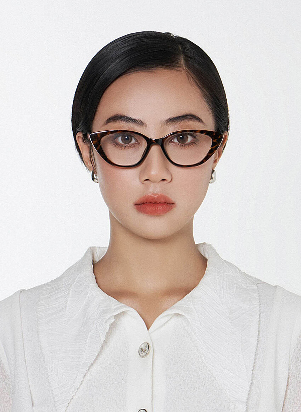 Camilla Eyeglasses - CEY 0015 - Tortoise - VASCARA