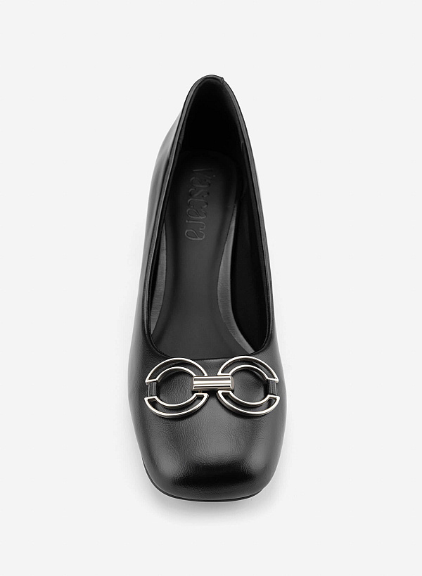 Décor Buckle Block Heel Pumps - HIG 0711 - Black - VASCARA