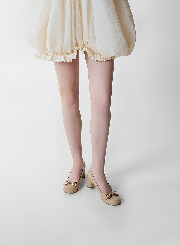 Metal Lock Round Toe Pumps - HIG 0679 - Beige - VASCARA