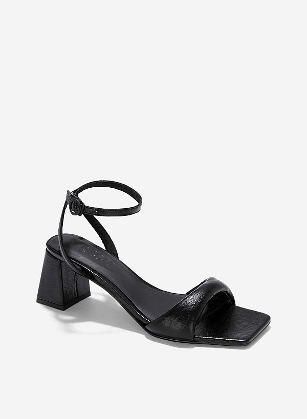 Padded Strap Square-Toe Sandals - PUM 0785 - Black - VASCARA