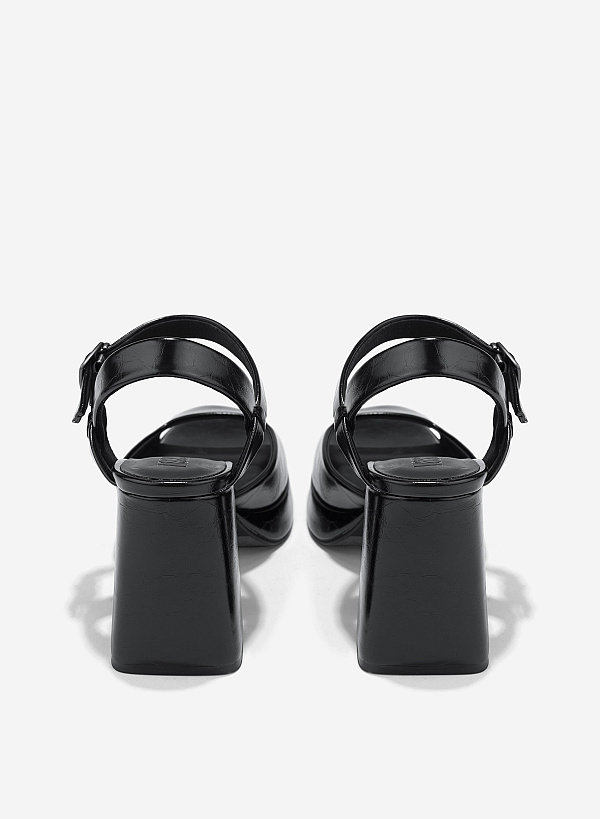 Platform Sandals - PUM 0807 - Black - VASCARA