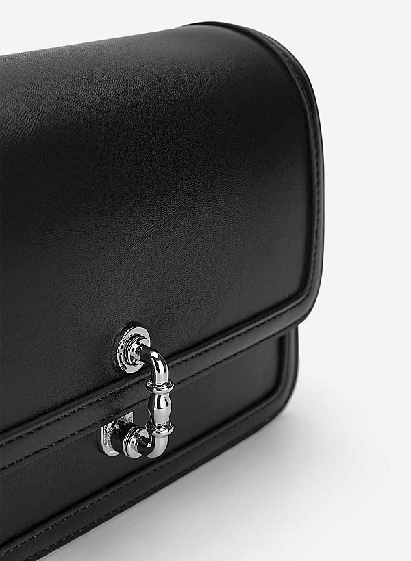 Vintage Lock Fold-Over Crossbody Bag - MES 0277 - Black - VASCARA