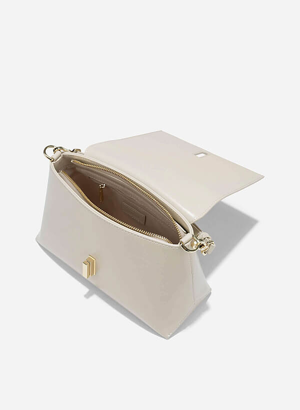 Rotated Buckle Handheld Bag - SAC 0334 - Cream - VASCARA