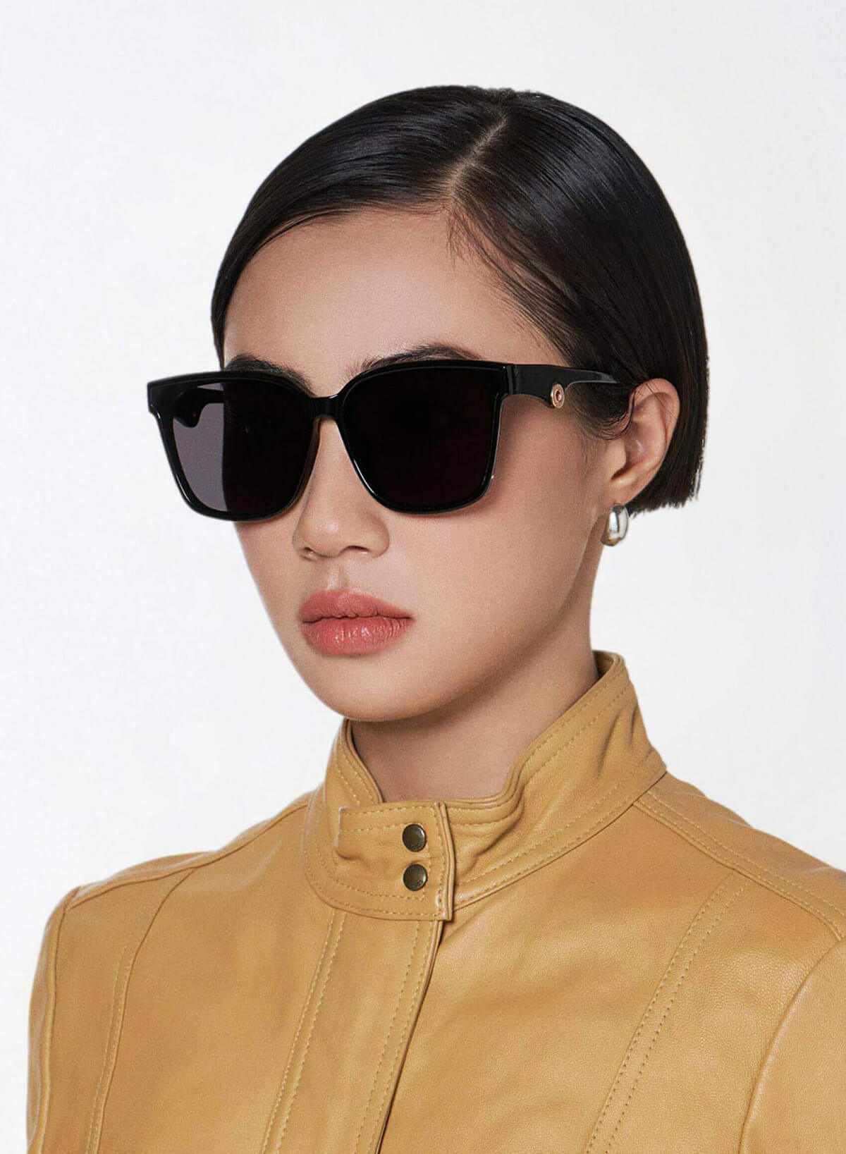 Rachel Sunglasses - WFA 0064 - Black - vascara.com