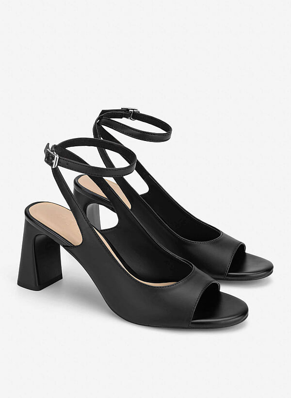 Cut-out Block Heel Sandals - PUM 0820 - Black - VASCARA