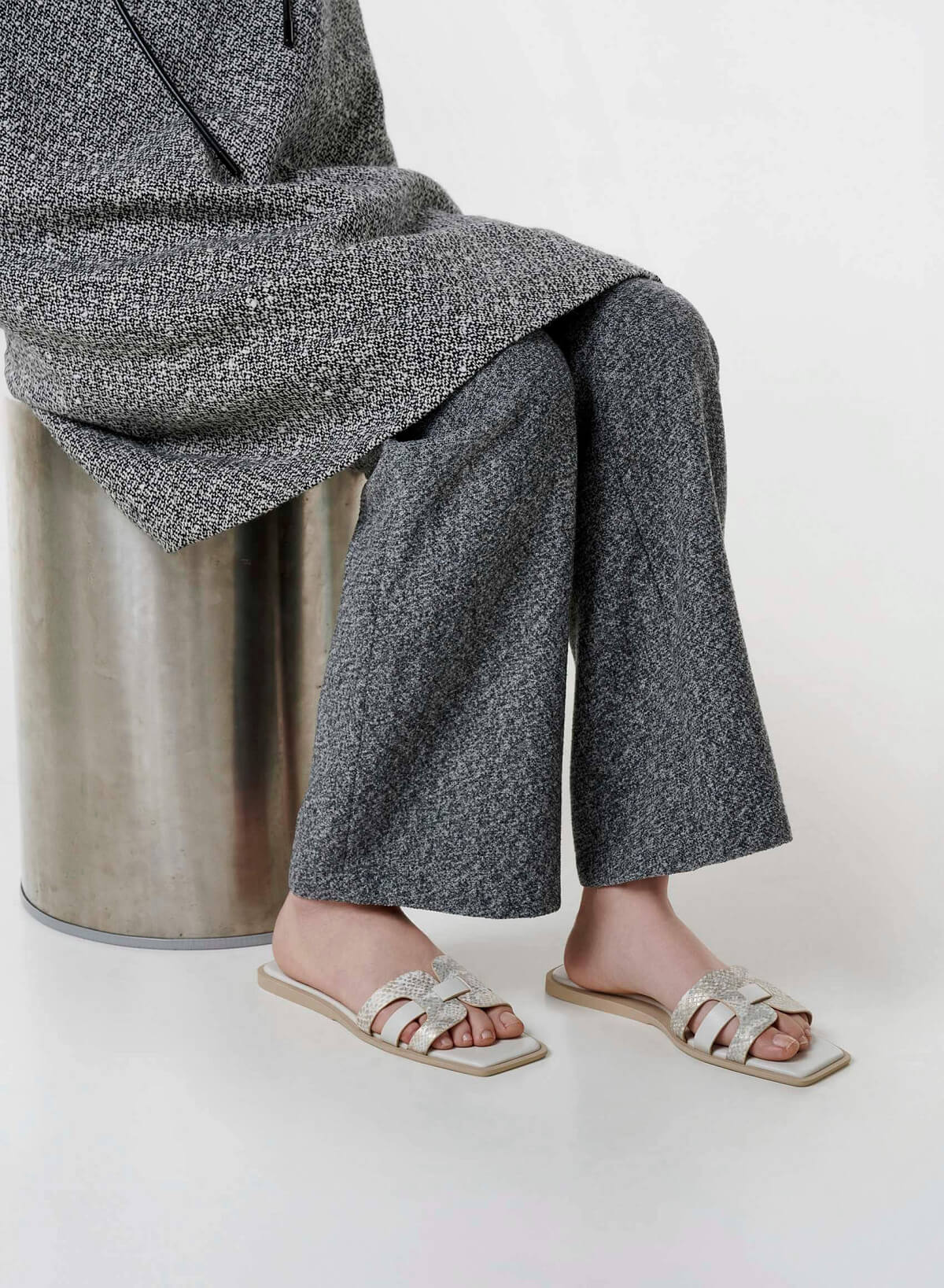 Gladiator Slippers - FLI 0207 - Cream - vascara.com