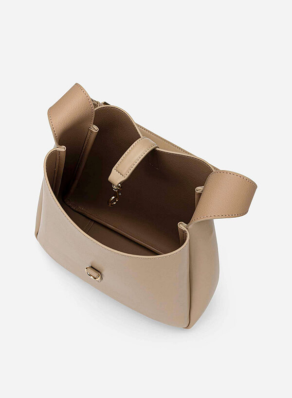 Lasp Lock Soft Shoulder Bag - TTE 0191 - Beige - VASCARA
