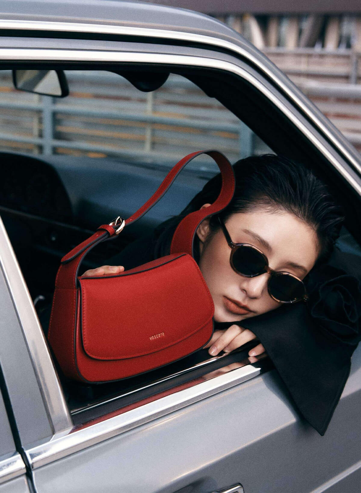 Leather Hobo Shoulder Bag - SAC 0338 - Bordeaux - vascara.com