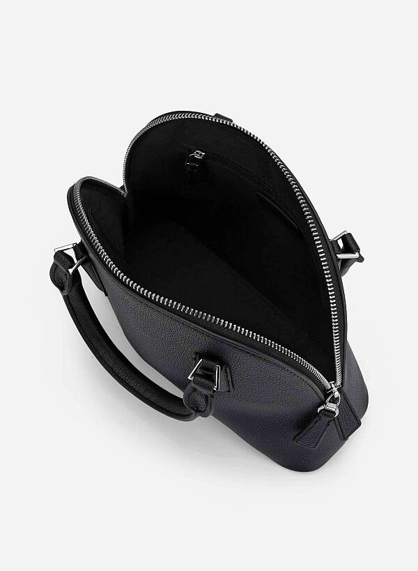 Minimal Trapezoid-Shaped Handbag - TTE 0192 - Black - VASCARA