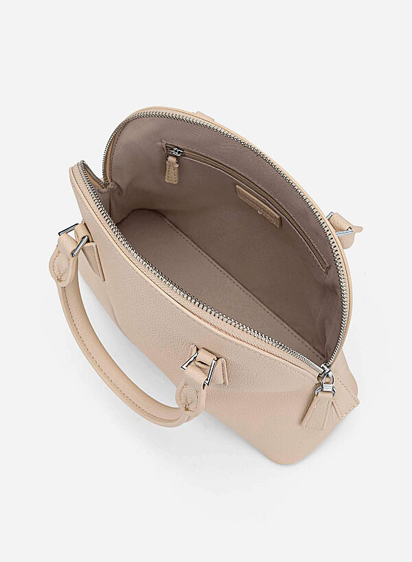 Minimal Trapezoid-Shaped Handbag - TTE 0192 - Cream - VASCARA