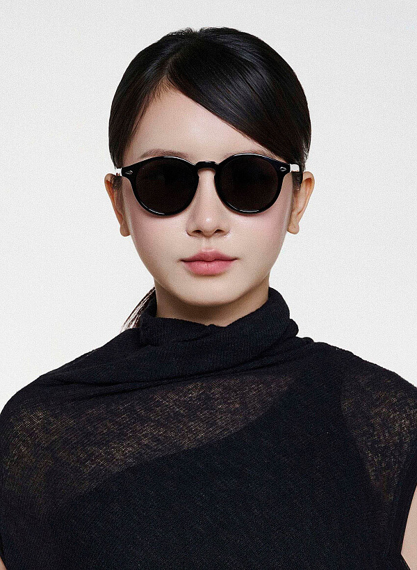 Kính mát dáng tròn Shade - ROU 0059 - Màu đen - VASCARA