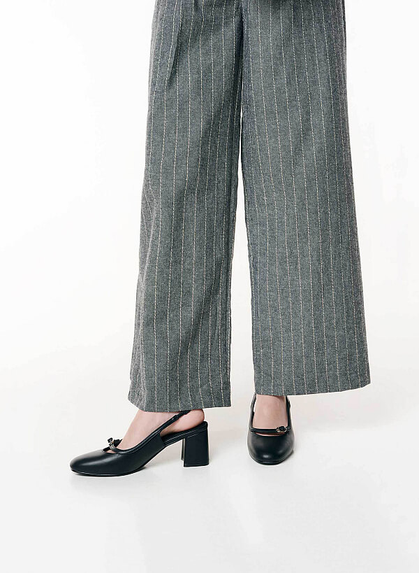 Giày slingback mũi tròn phối khóa trang trí