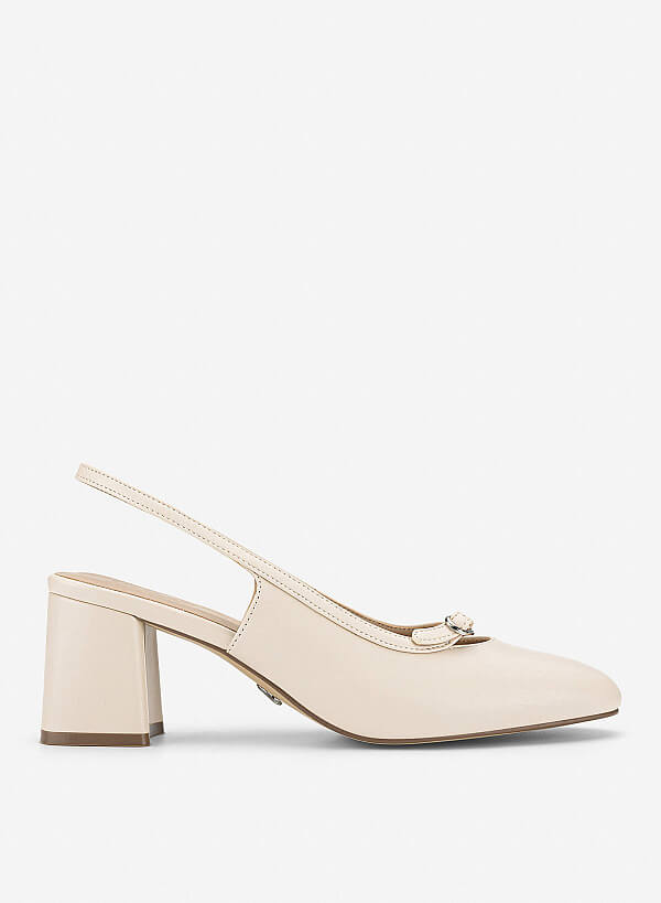 Giày slingback mũi tròn phối khóa trang trí