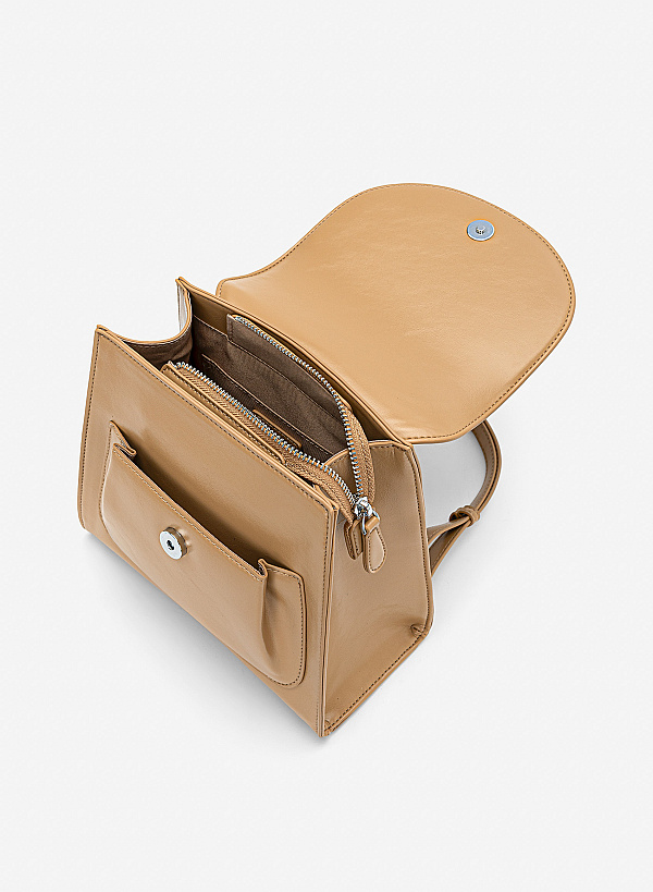 Balo nắp gập nhấn nổi viền - BAC 0232 - Màu be - VASCARA