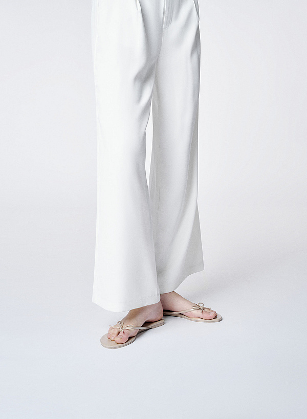 Dép flipflops đính nơ trang trí