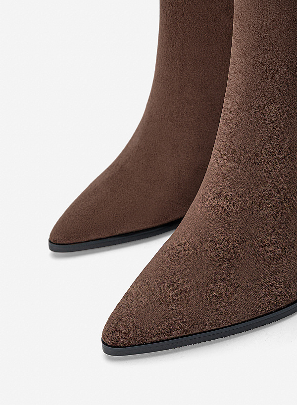 Giày ankle boots gót nhọn - BOT 0951 - Màu nâu đậm - VASCARA