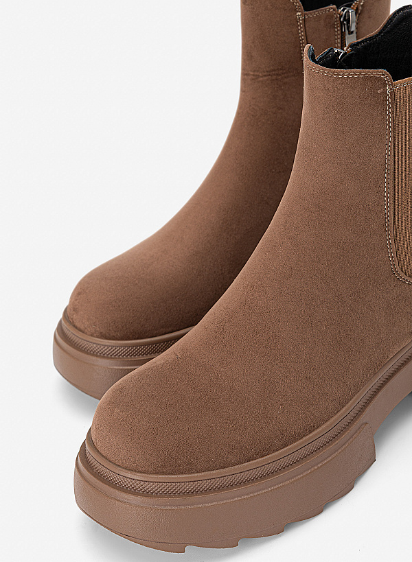 Giày boots đệm vải dáng Chelsea - BOT 0949 - Màu nâu đậm - VASCARA